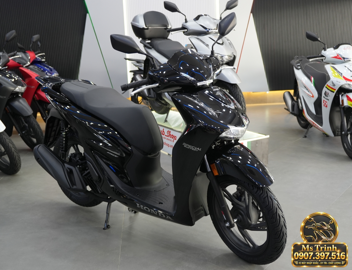 Honda SH150i Ý đen bóng 2027 tại Gia Lai - Sơn bóng lịch sự, tiện ích cho mỗi ngày
