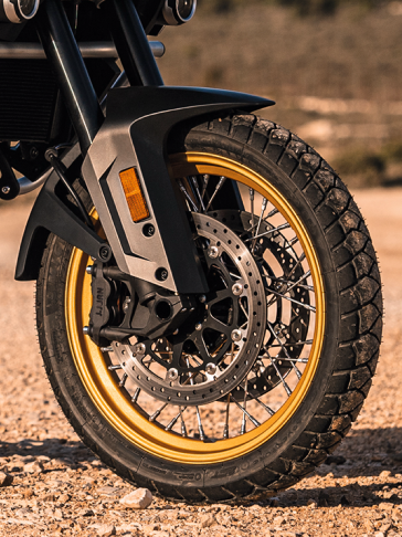 CF Moto 800MT Explorer 2025, ADV Cao Cấp Nhất, Chính Hãng, Giá Tốt tại Gia Lai