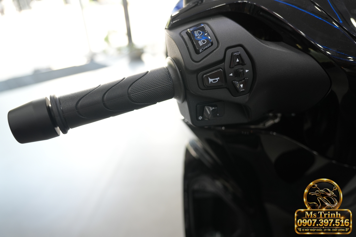 Honda SH150i Ý đen bóng 2027 tại Gia Lai - Sơn bóng lịch sự, tiện ích cho mỗi ngày