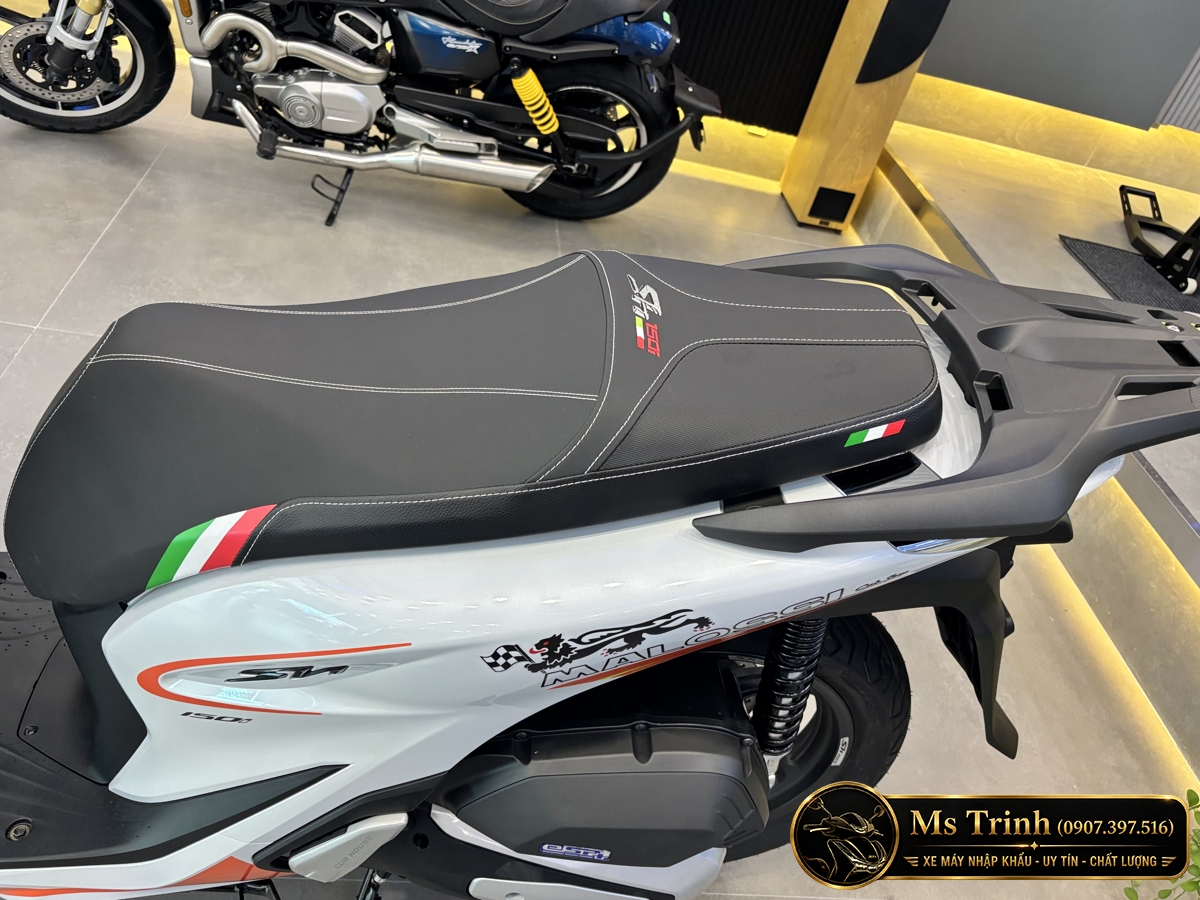 Honda SH150 Ý Malossi 2026 tại Gia Lai - Tem custom thể thao, dáng SH thanh lịch