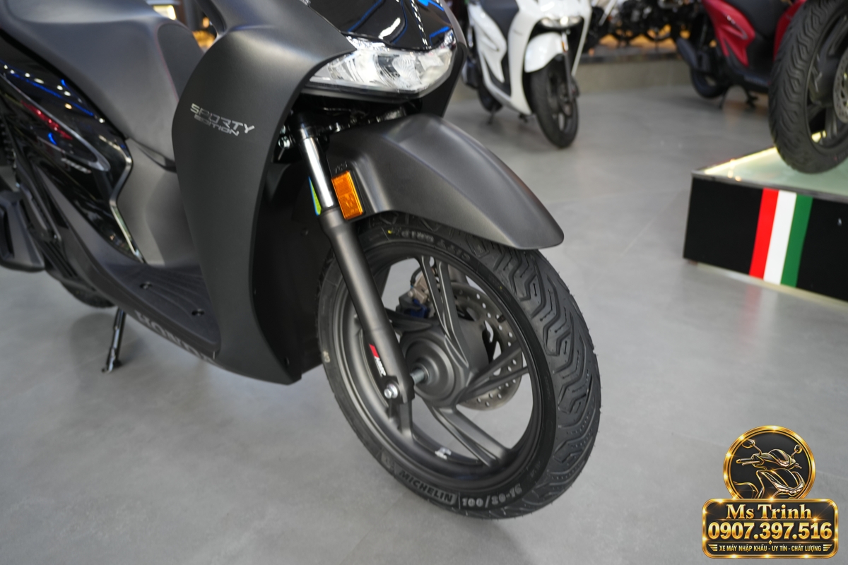 Honda SH150i Ý đen nhám 2027 tại Gia Lai sắc đen lịch lãm giá tốt, chính ngạch