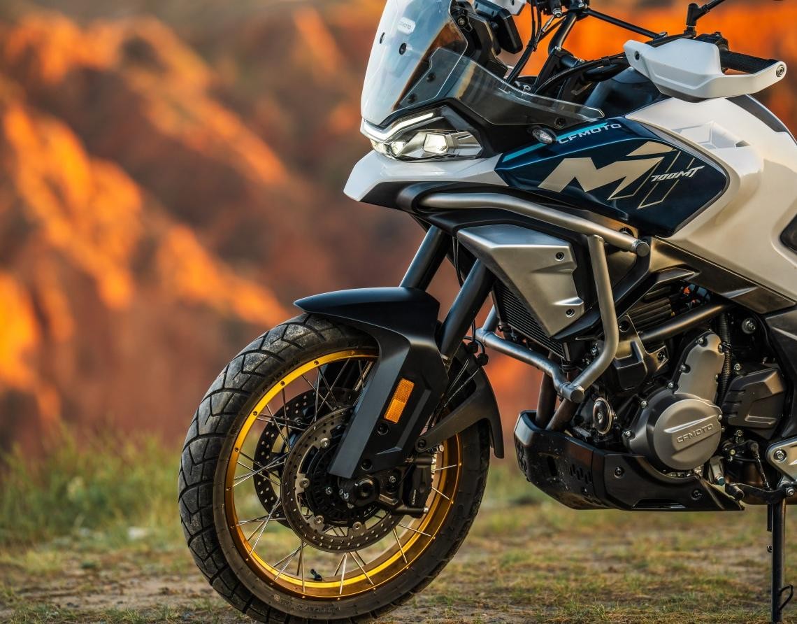 CF Moto 700MT 2025, ADV Tầm Trung Cao Cấp, Giá Rẻ, Chính Hãng tại Gia Lai