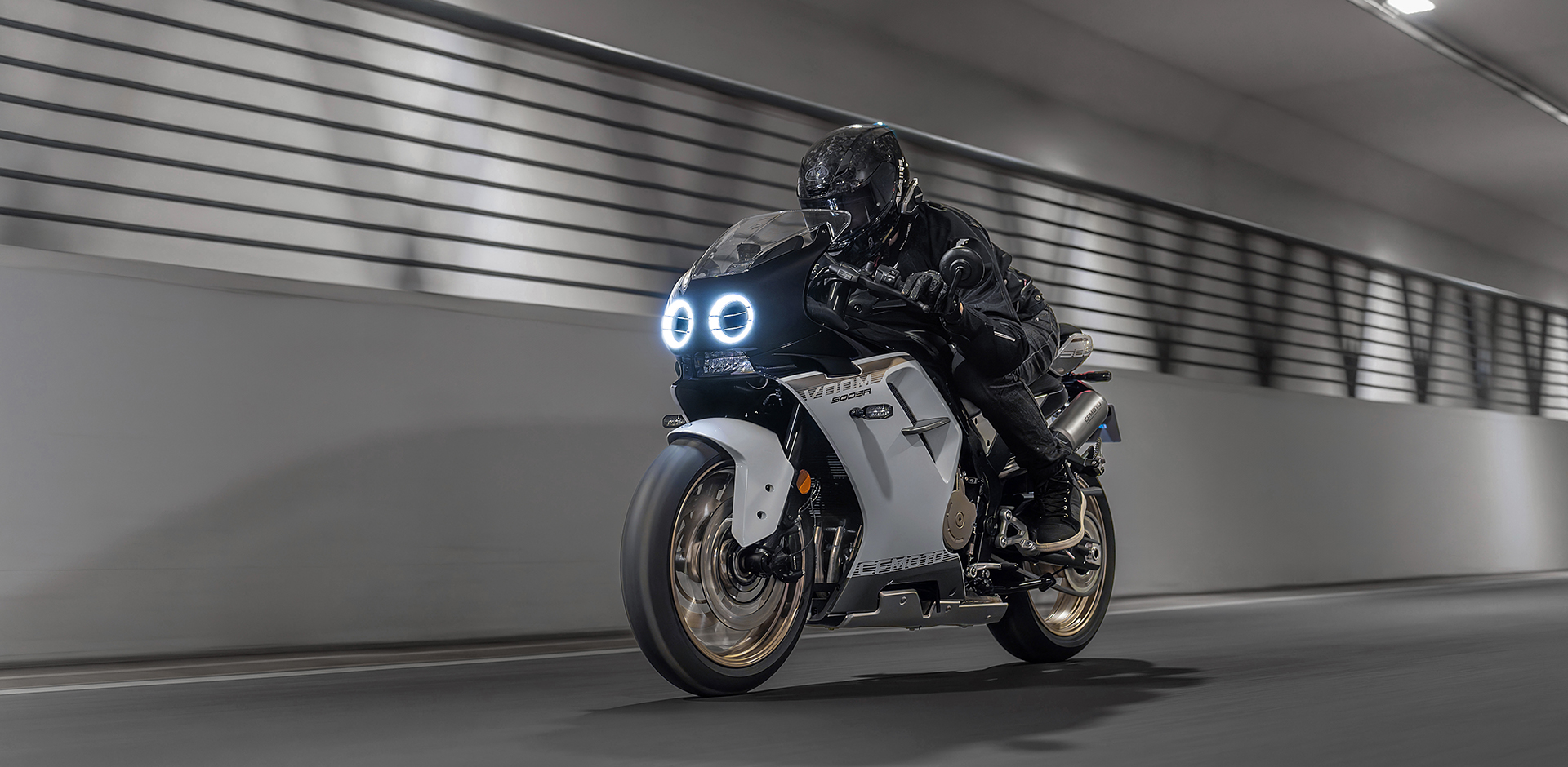 CF Moto VOOM 500SR, 4 Xi Lanh Thẳng Hàng, Retro Sport Độc Đáo tại Gia Lai