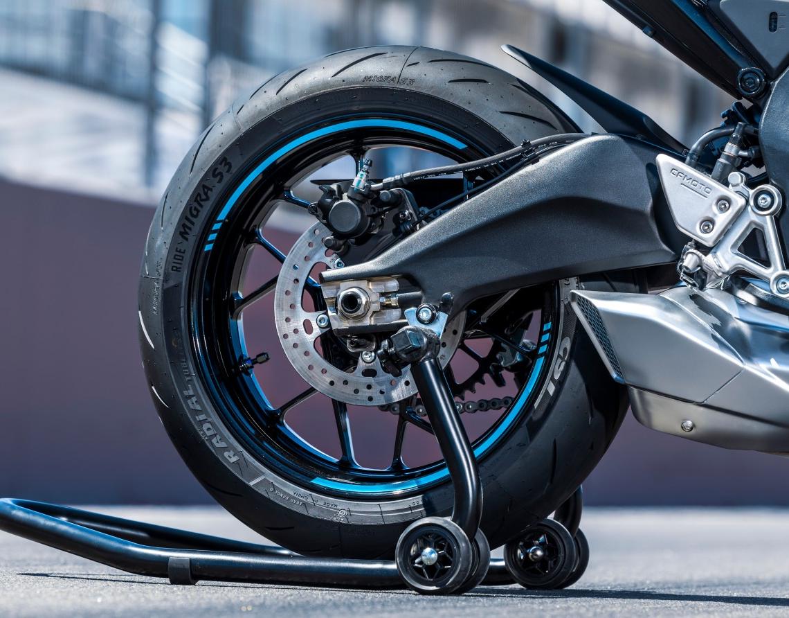 CF Moto 675SR-R 2025 3 Xi Lanh Ngang, Siêu Thể Thao, Giá Rẻ tại Gia Lai