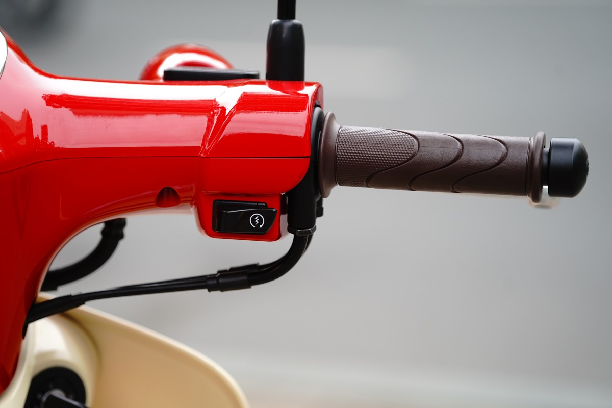 Honda Super Cub 110ABS Hello Kitty Edition, Made In Japan tại Gia Lai