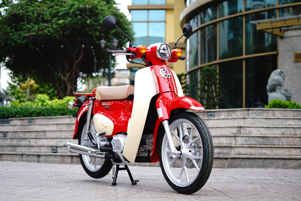 Honda Super Cub 110ABS Hello Kitty Edition, Made In Japan tại Gia Lai