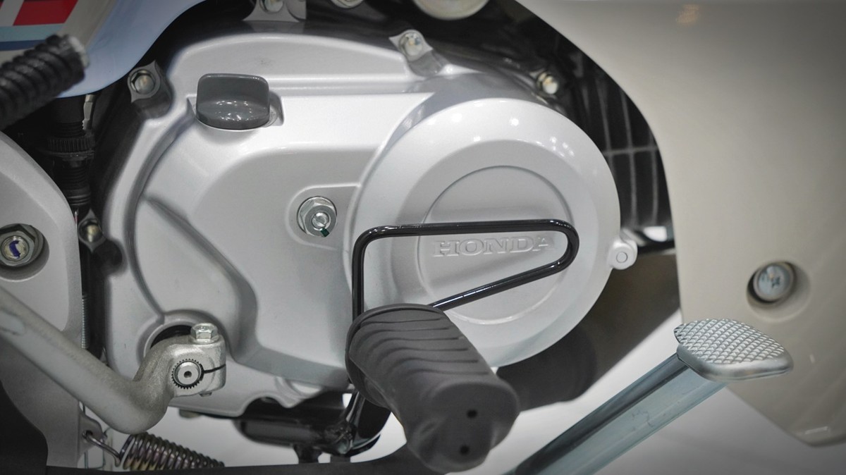 Honda Cub 110 Fujisan bản giới hạn tại Gia Lai - Thiết kế đậm chất Nhật Bản