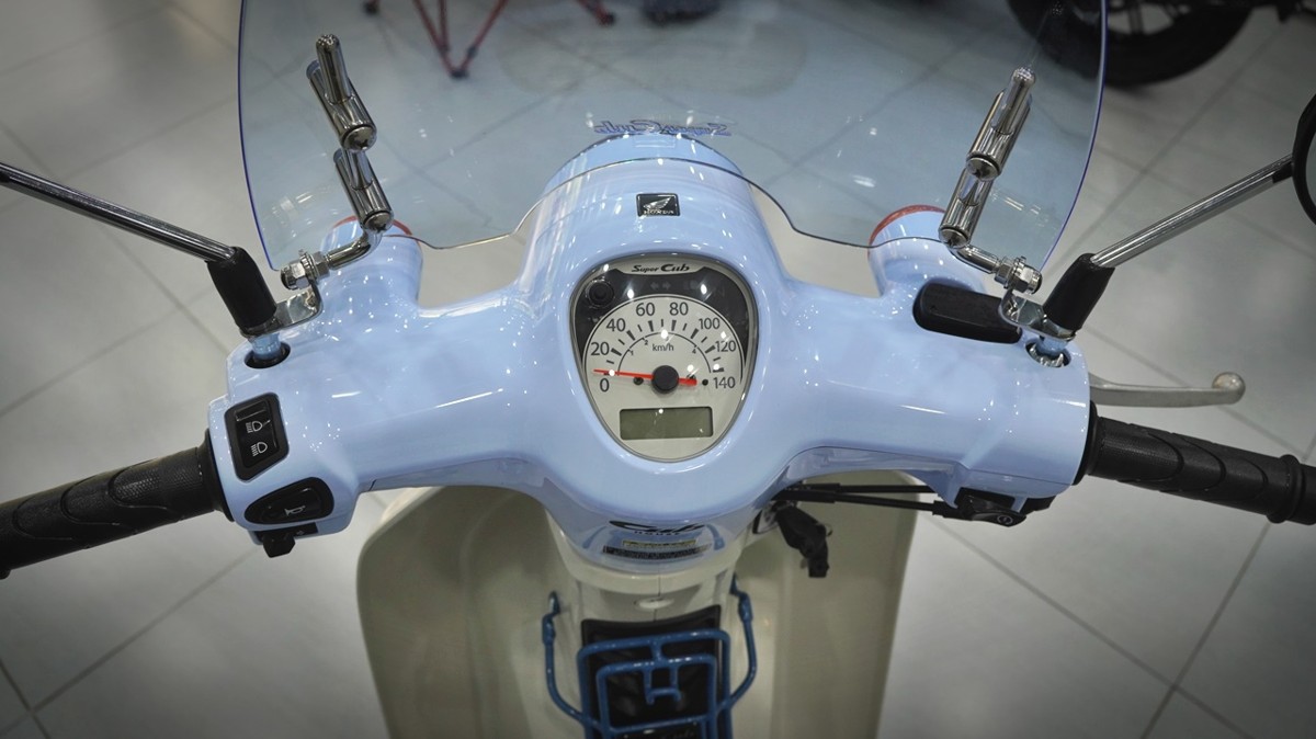 Honda Cub 110 Fujisan bản giới hạn tại Gia Lai - Thiết kế đậm chất Nhật Bản