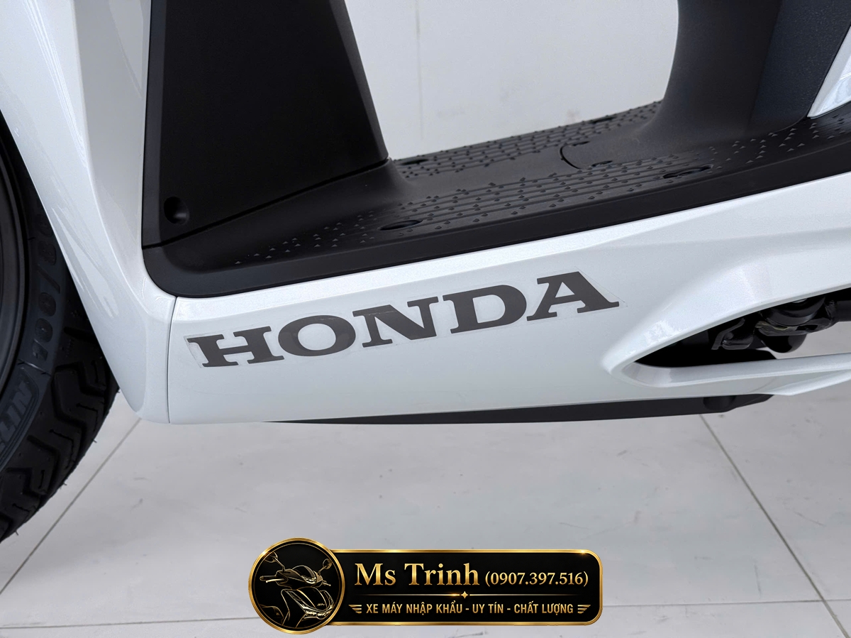 Honda SH150i Special Edition Standard nhập HMR Ý màu trắng tại Gia Lai: Giá trị nằm trong từng chi tiết nguyên bản