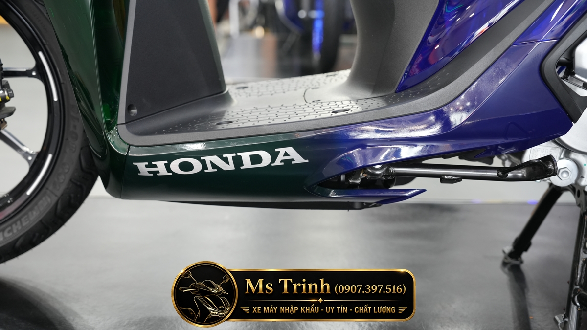 Honda SH150i Vetro Green - Sapphire tại Gia Lai: SH Ý Limited 200 xe