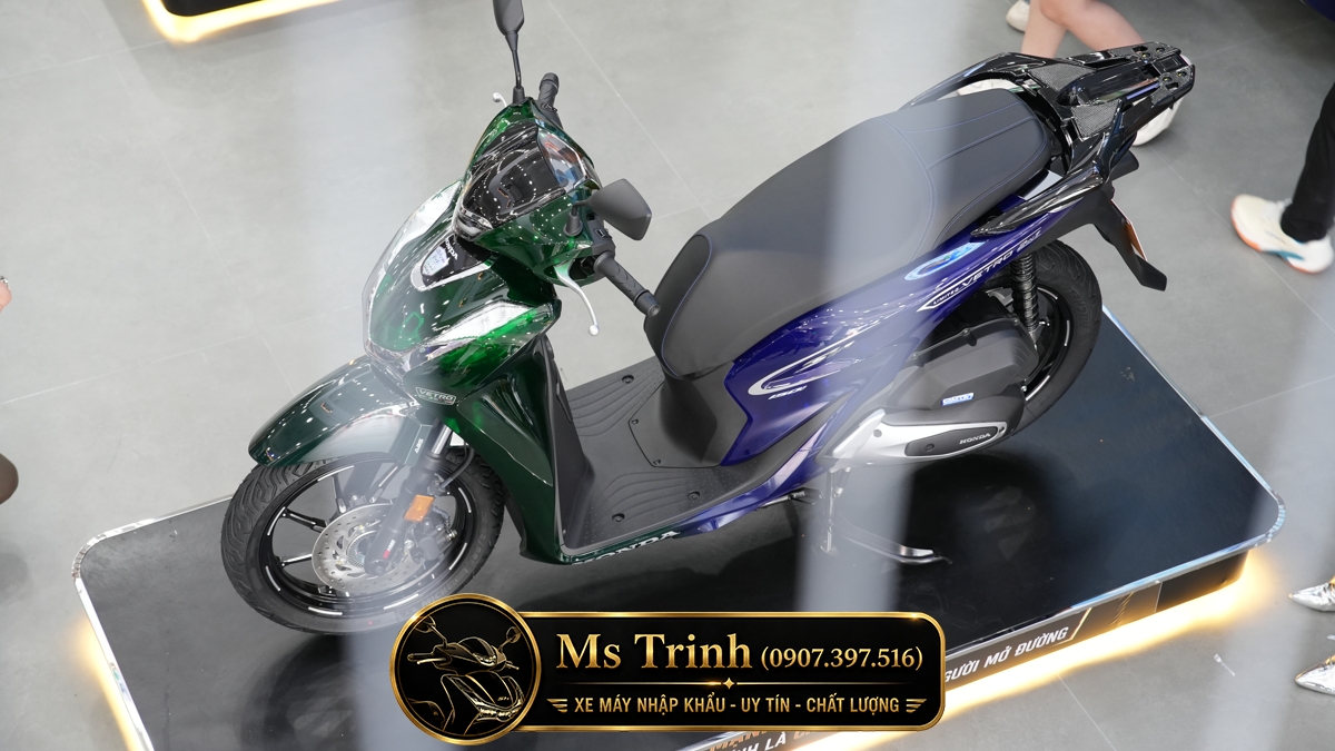 Honda SH150i Vetro Green - Sapphire tại Gia Lai: SH Ý Limited 200 xe