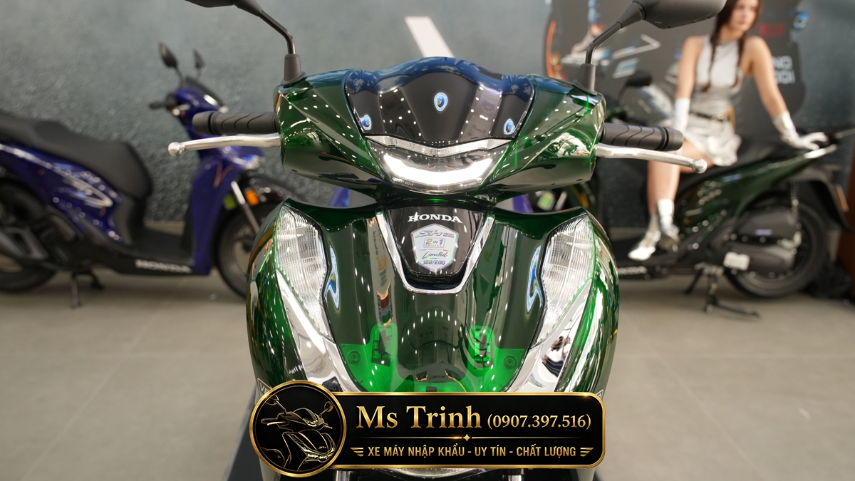 Honda SH150i Vetro Green - Sapphire tại Gia Lai: SH Ý Limited 200 xe