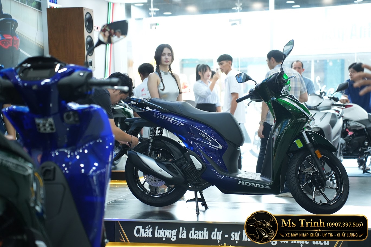 Honda SH150i Vetro Sapphire - Green tại Gia Lai: SH Ý 2 trong 1 giới hạn 200 xe