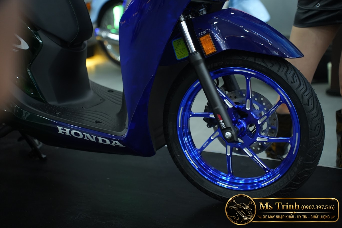 Honda SH150i Vetro Sapphire - Green tại Gia Lai: SH Ý 2 trong 1 giới hạn 200 xe