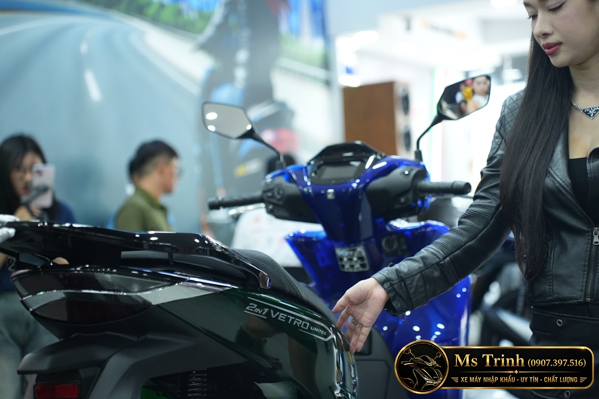 Honda SH150i Vetro Sapphire - Green tại Gia Lai: SH Ý 2 trong 1 giới hạn 200 xe