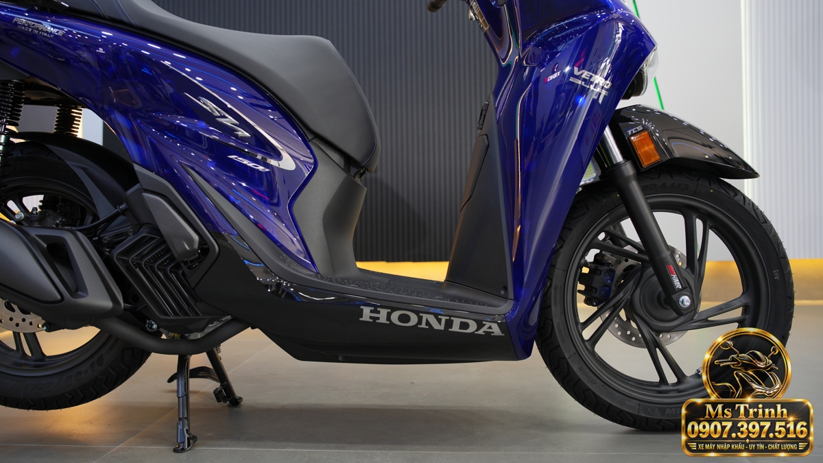 Honda SH150 Vetro Blue 2027 tại Gia Lai - Xanh Sapphire trong suốt, nhập Ý sang trọng