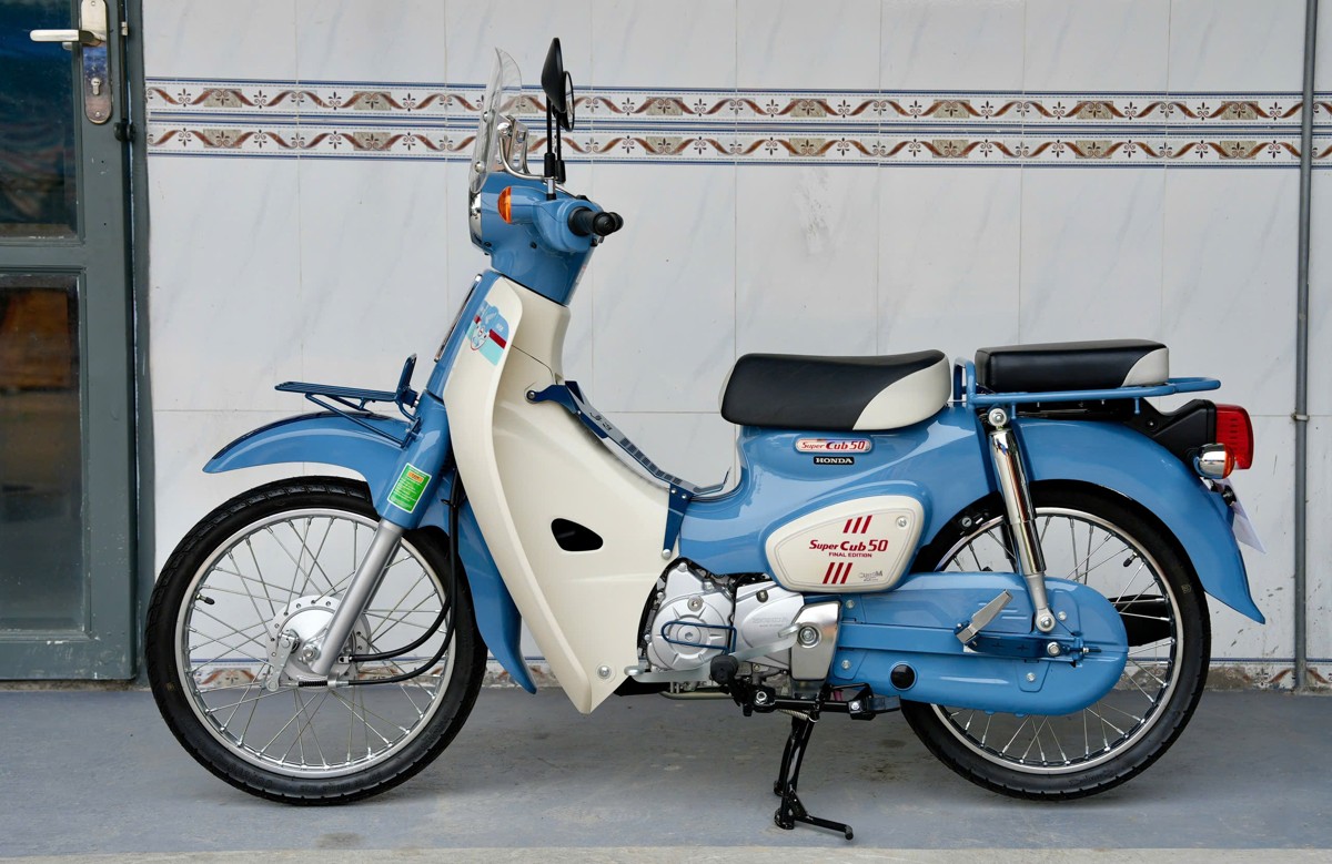 Honda Super Cub 50 Final Edition Custom Japan tại Gia Lai - Phiên bản sưu tầm hiếm
