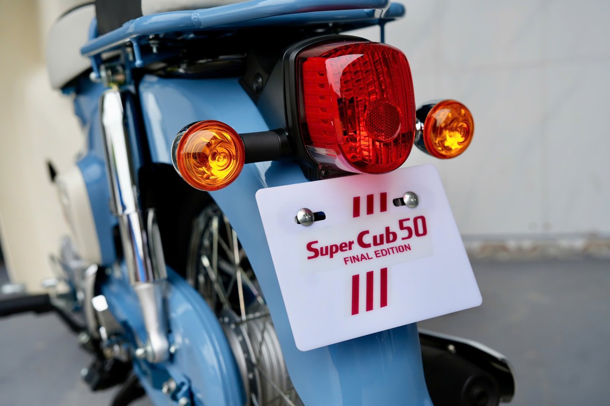 Honda Super Cub 50 Final Edition Custom Japan tại Gia Lai - Phiên bản sưu tầm hiếm