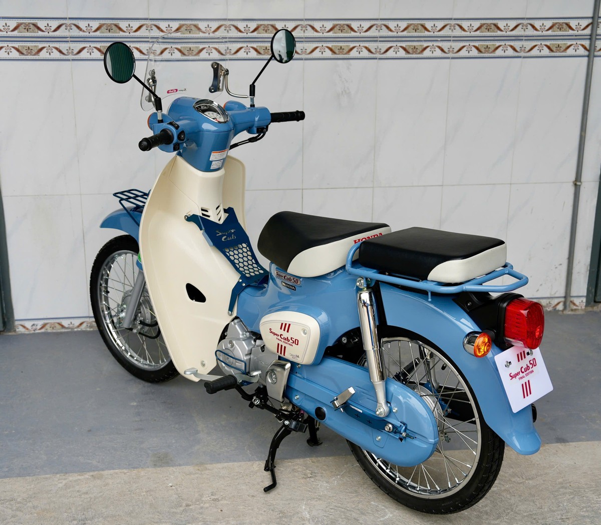 Honda Super Cub 50 Final Edition Custom Japan tại Gia Lai - Phiên bản sưu tầm hiếm