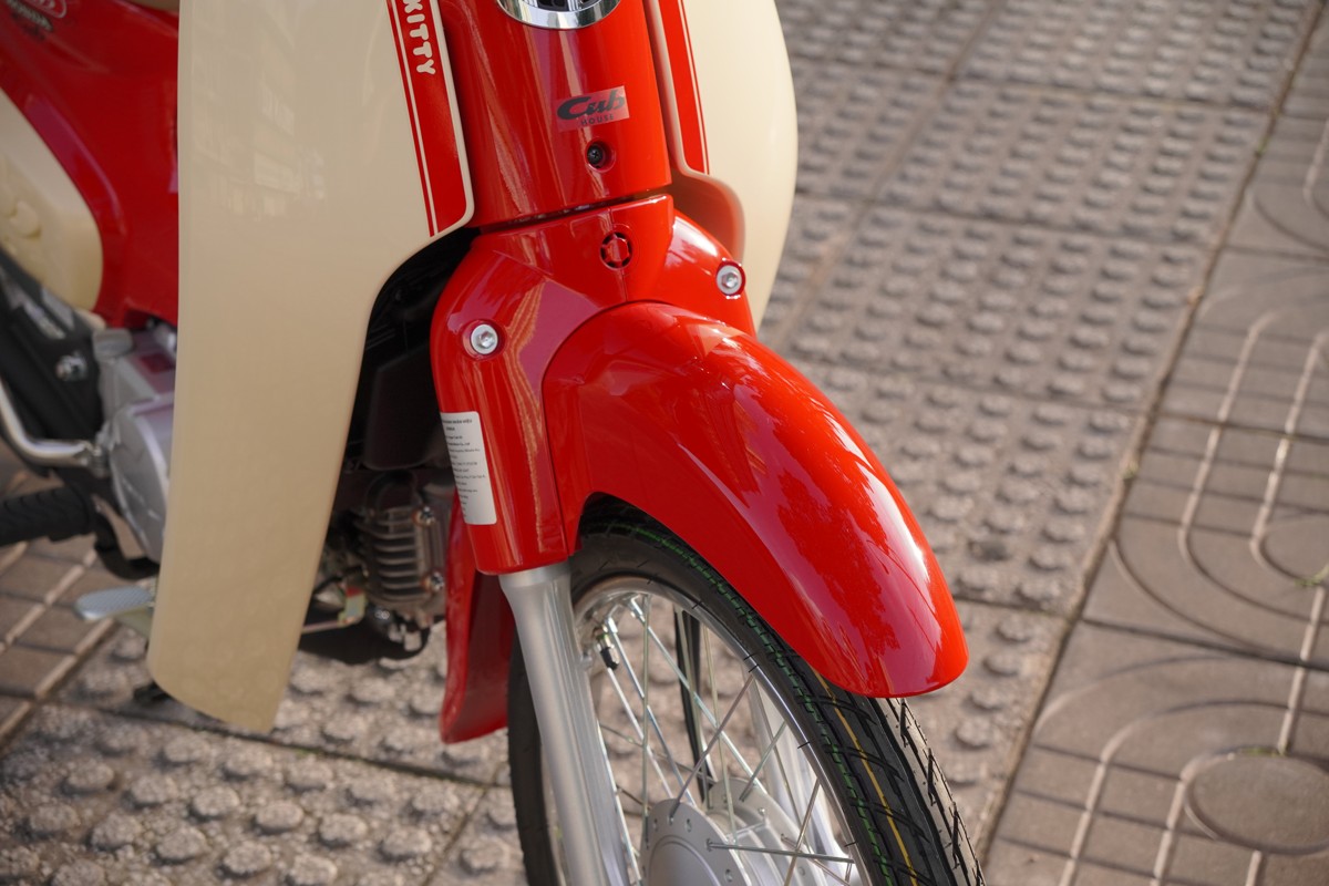 Honda Super Cub 50cc Hello Kitty Edition, Made In Japan, Hàng Hiếm tại Gia Lai