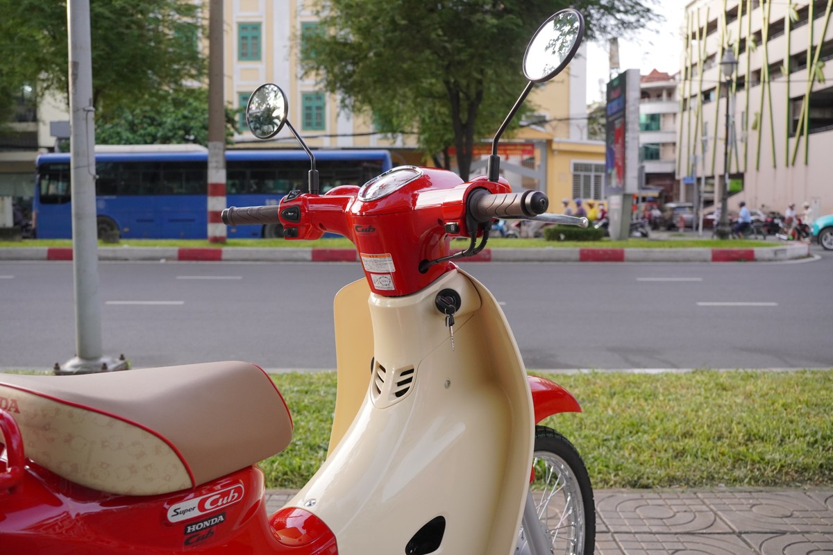 Honda Super Cub 50cc Hello Kitty Edition, Made In Japan, Hàng Hiếm tại Gia Lai