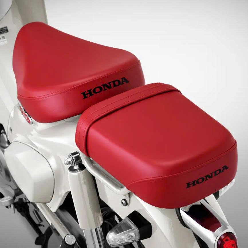 Honda Super Cub 125 Custom Edition Thái Lan 2025 màu trắng tại Gia Lai
