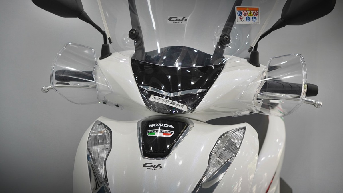 Honda SH150 trắng pha lê nhập Ý 2026 tại Gia Lai - Sport Edition chính ngạch, chuẩn chất Ý