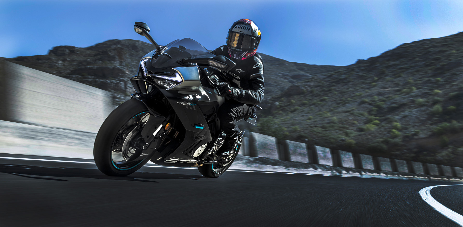 CF Moto 675SR-R 2025 3 Xi Lanh Ngang, Siêu Thể Thao, Giá Rẻ tại Gia Lai