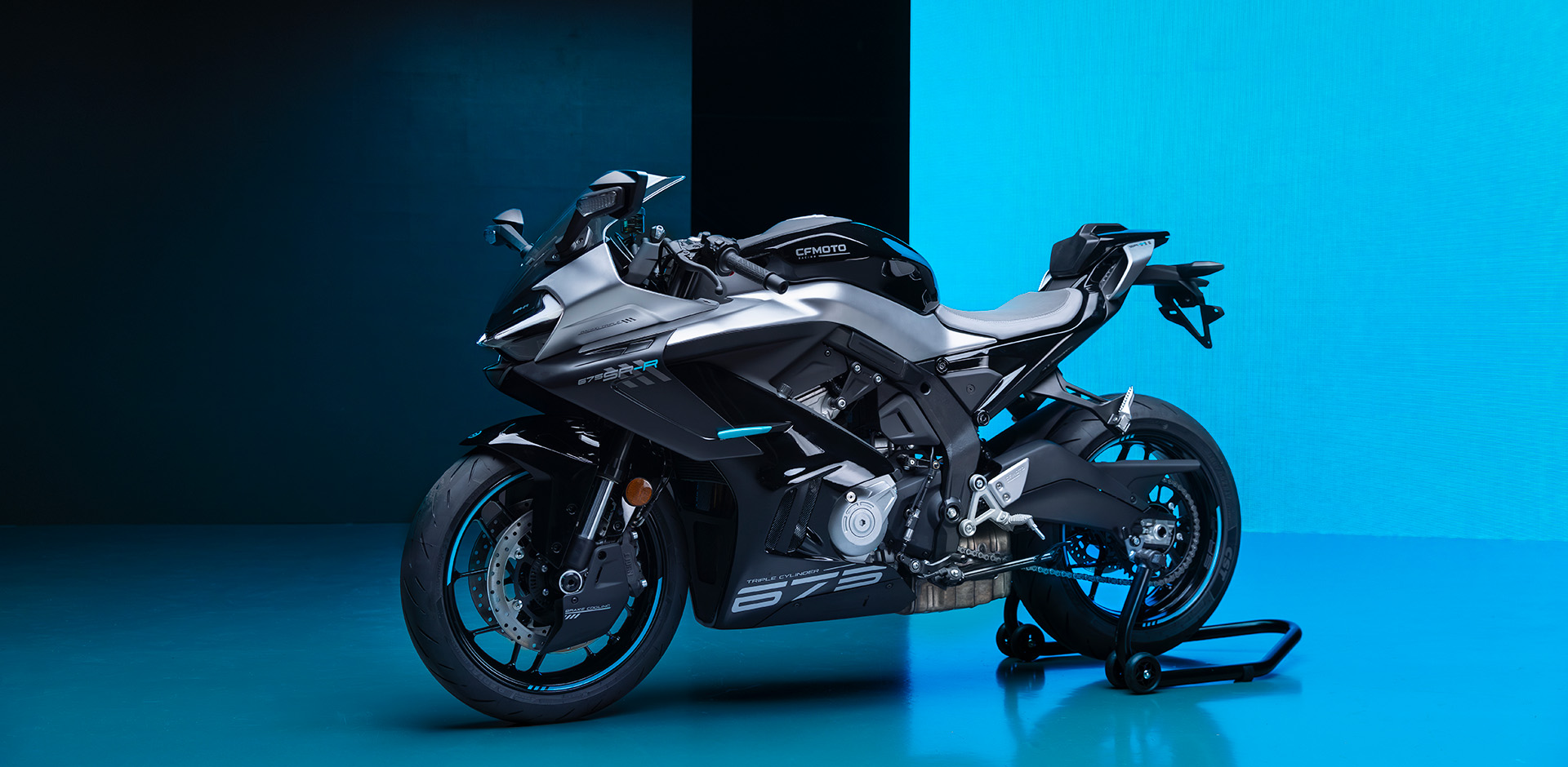CF Moto 675SR-R 2025 3 Xi Lanh Ngang, Siêu Thể Thao, Giá Rẻ tại Gia Lai