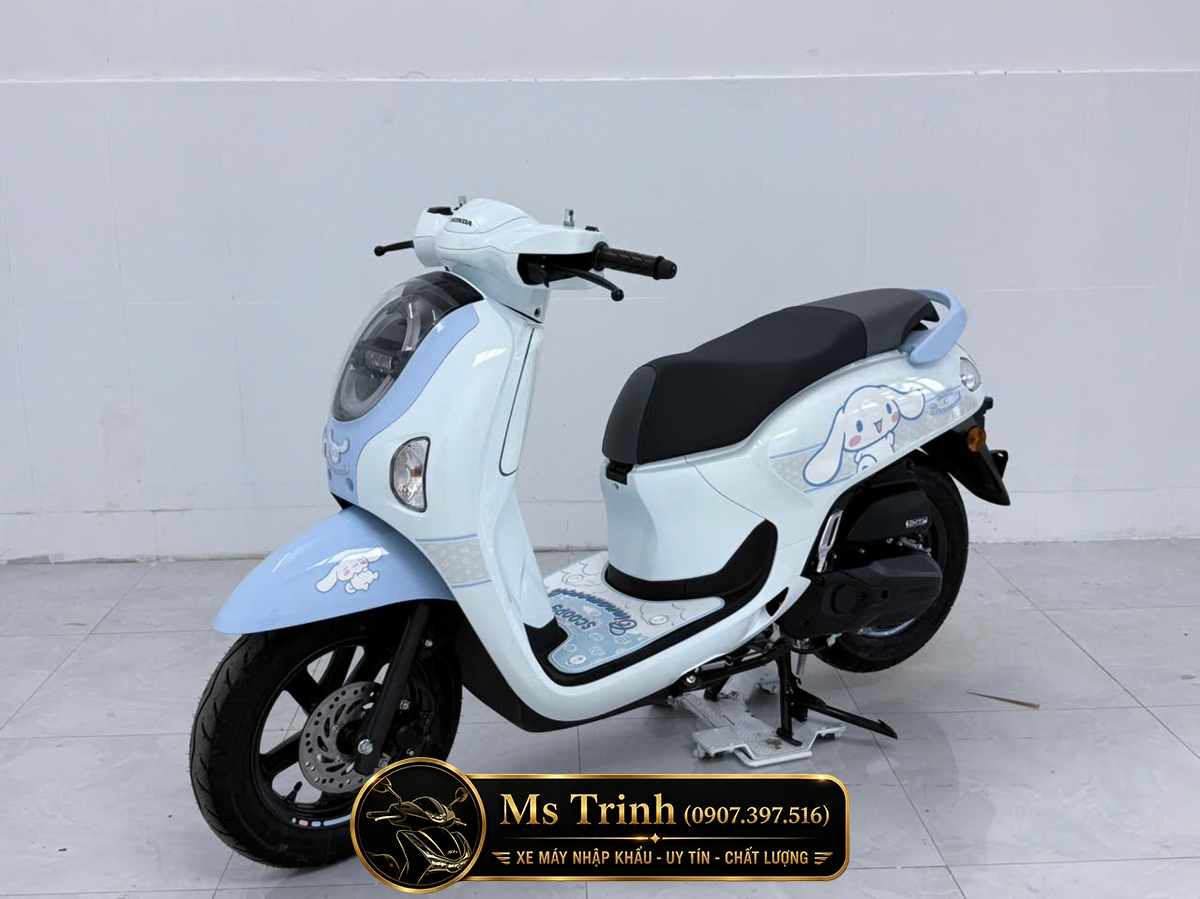 Honda Scoopy Cinnamoroll 2026 Gia Lai Xe Sanrio Giới Hạn 2000 Xe Toàn Cầu