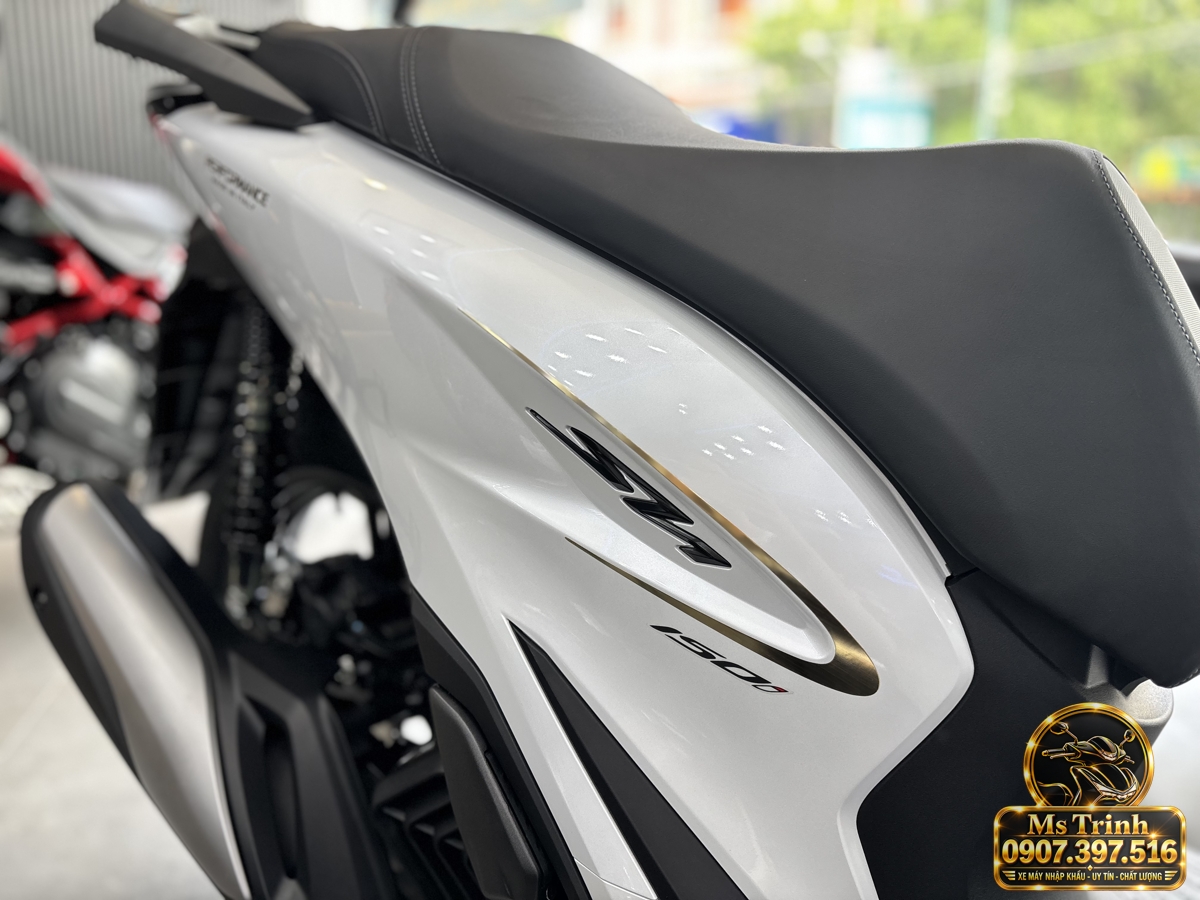 SH150i Ý 2027 màu trắng tại Gia Lai - Nhập khẩu nguyên chiếc, thiết kế sang trọng, giá tốt