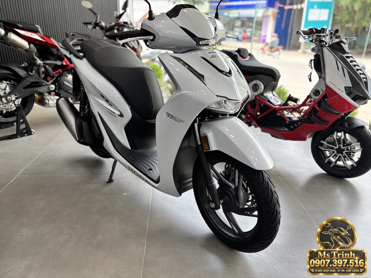 SH150i Ý 2027 màu trắng tại Gia Lai - Nhập khẩu nguyên chiếc, thiết kế sang trọng, giá tốt