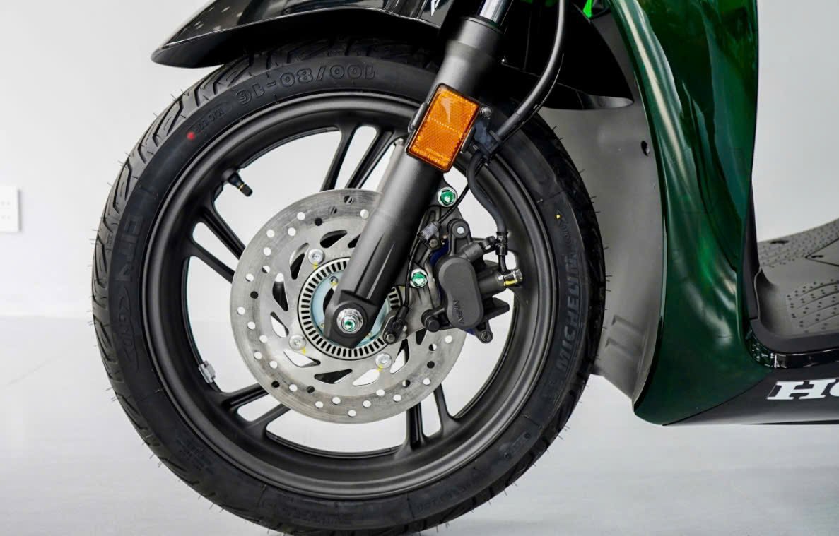 Honda SH150i Vetro 2025, Made In Italy, Nhập Chính Hãng Từ Ý tại Gia Lai