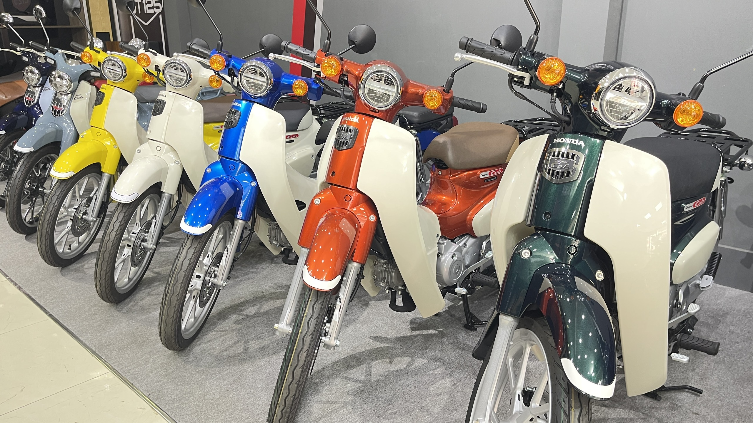 Honda Super Cub 110 ABS, Made In Japan, NK Chính Hãng, Hiếm tại Gia Lai