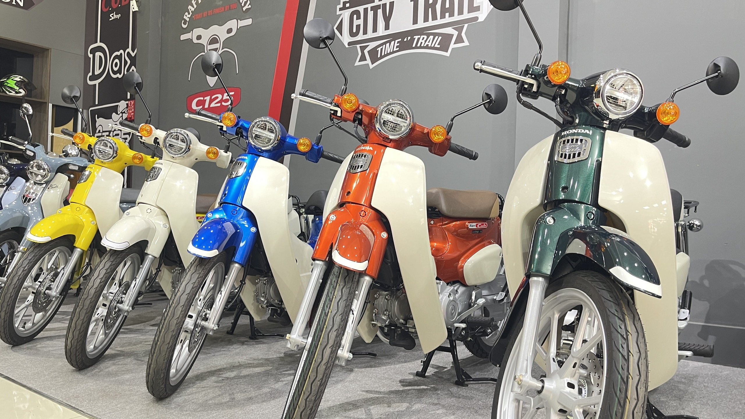 Honda Super Cub 110 ABS, Made In Japan, NK Chính Hãng, Hiếm tại Gia Lai