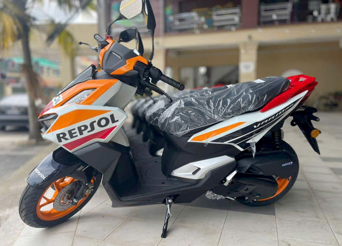 Honda Vario160 Repsol Edition, Giới hạn 2.000 xe, NK Malaysia tại Gia Lai