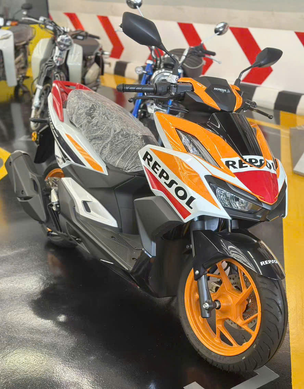 Honda Vario160 Repsol Edition, Giới hạn 2.000 xe, NK Malaysia tại Gia Lai