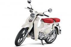 Honda Super Cub 125 Custom Edition Thái Lan 2025 màu trắng tại Gia Lai